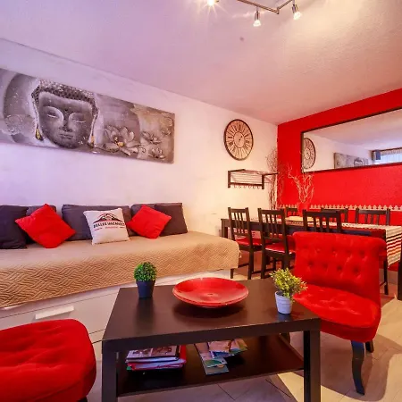 Accueillant 4 Personnes à Lary, Animaux Admis - Fr-1-296-455 Appartement